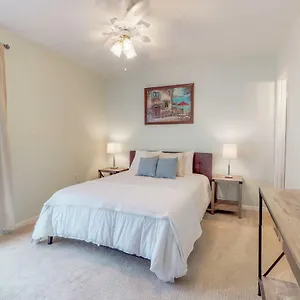 Holiday home 3 Bed 4 Bath In